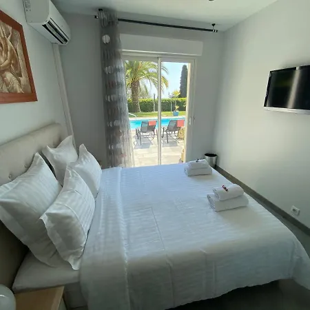 Vila Diamond 5 Star - *
