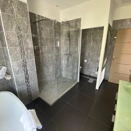 Vila Diamond 5 Star -