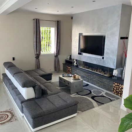 Diamond 5 Star - Villa Nice