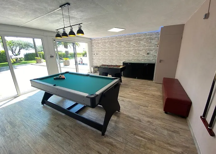 Villa Diamond 5 Star - Niza